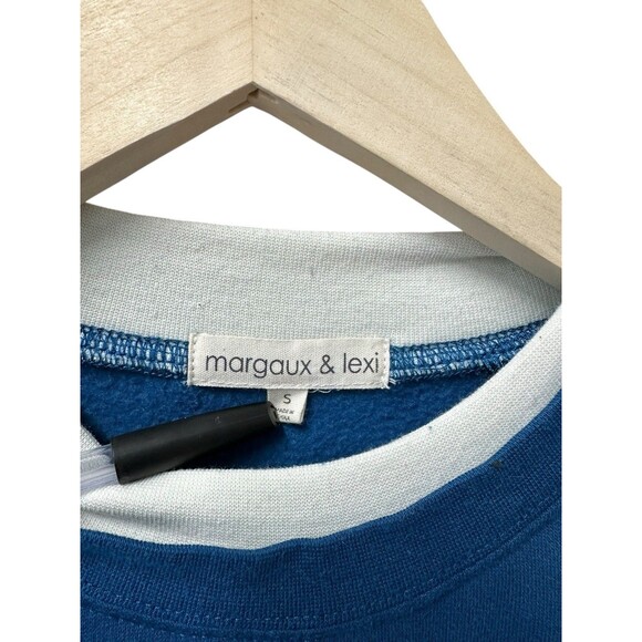 Margaux & Lexi Sweatshirt Women's Small Pullover Cardinal Owl Tree Blue - Picture 3 of 8